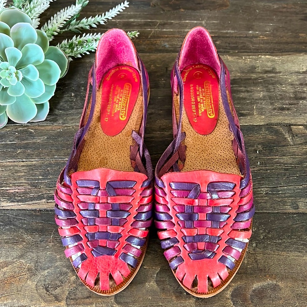 ❌SOLD OUT❌  VINTAGE leather sandals from Brazil - NEW - size 8 & 8.5 - Picture 2 of 8